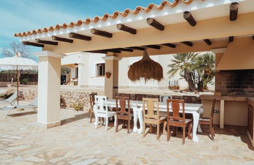 Santa Eulalia del Rio Villa | Villa Amigo Near Las Dalias - Nice