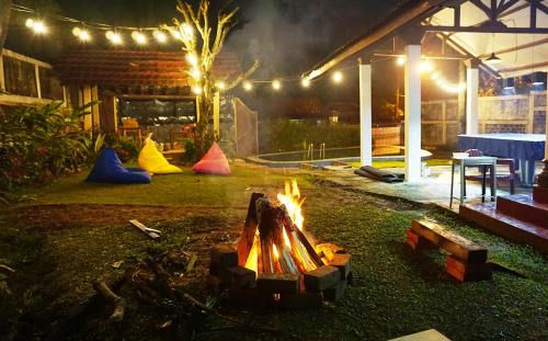 Cisarua Villa | Villa Ananda 1, 3 KT Kolam Renang, Karaoke Biliar