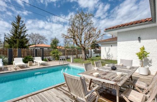 Andernos-les-Bains Villa | Villa Andernos Bassin by Interhome