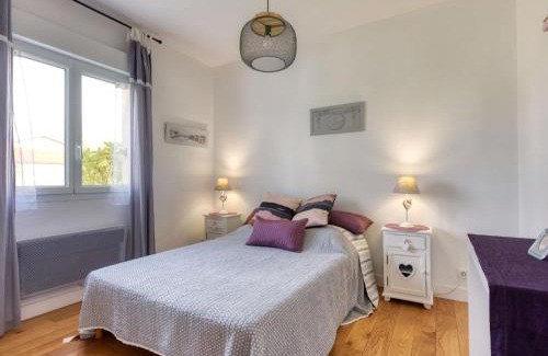 Andernos-les-Bains Villa | Villa Andernos Bassin by Interhome