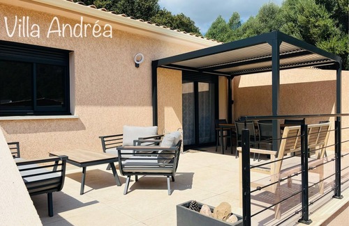 Pinarellu Villa | Villa Andréa, 63m2 air-conditioned and fully equipped in the heart of the Cavu valley.
