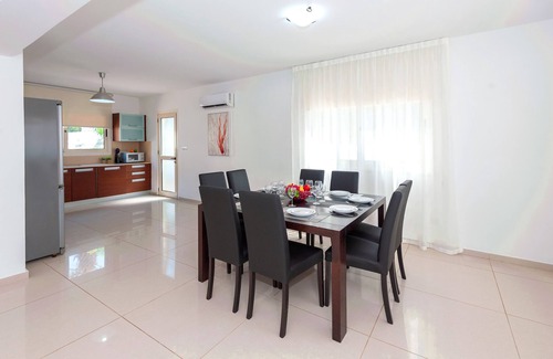 Pernera Villa | Villa Anemona - 100m from Pernera Beach