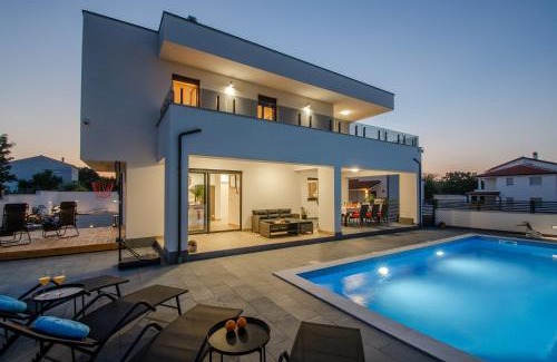 Barbariga Villa | Villa Anna Barbariga, NEW 2022 luxurious villa with private pool!