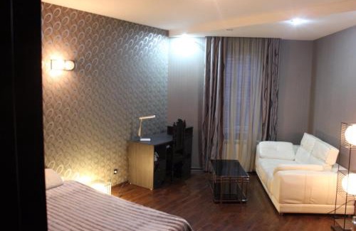 mtatsminda Apartment | Villa Anna