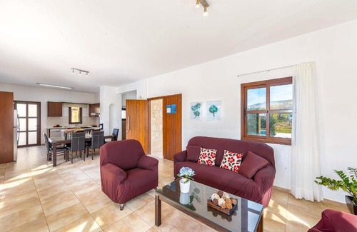 Pegeia Villa | Villa Anthia