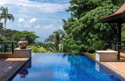 Kata Villa | Villa Apsara kata seaview 5BR villa 3 mins to beach