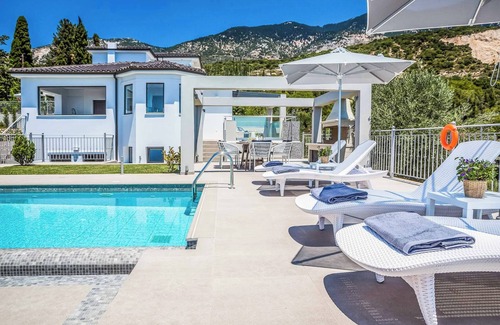 Leivathos Villa | Villa Aris - Truly Luxurious Sea-View Villa With a Private Pool & Dreamy Decor