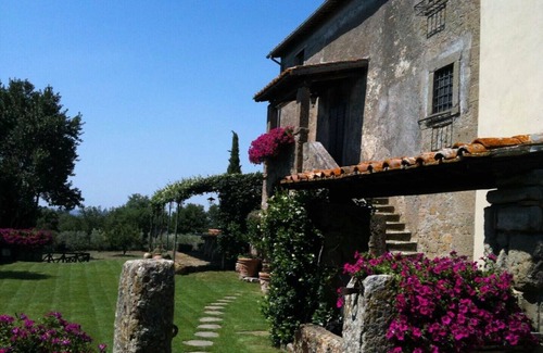 Vitorchiano Apartment | Villa Arzilla - PEONIA SUITE ROOM 1