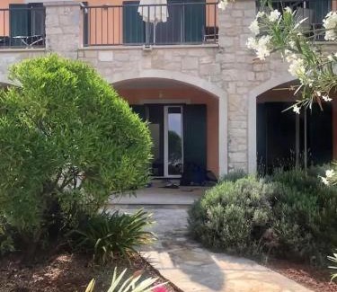 Sutivan Villa | Villa Asteroi'dea - Tiha Mala