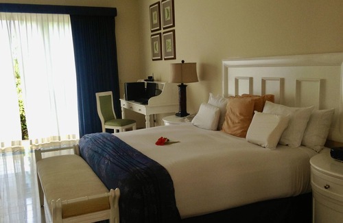 Cerritos Villa | Villa at Premier Resort - Emerald Bay