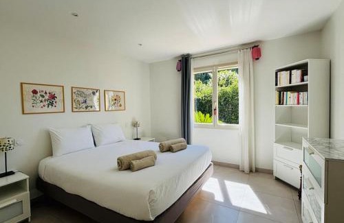 Saint-Paul-de-Vence Villa | Villa au charme provençal avec piscine à St Paul