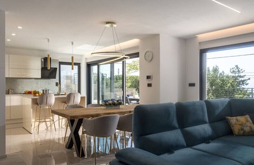 Kostrena Villa | Villa Aura by Villas Guide