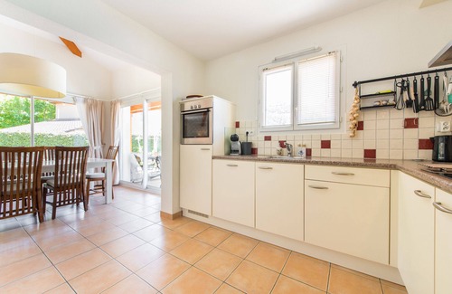 Vallon-Pont-d'Arc Villa | Villa Avallon for 8 people with private pool
