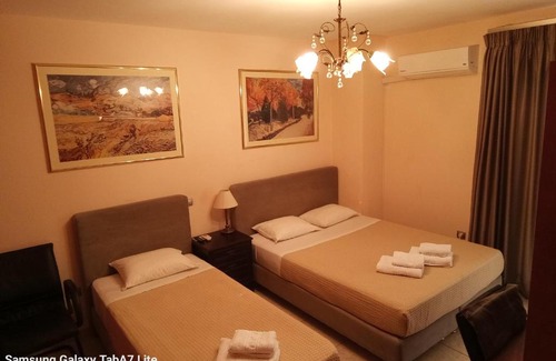 Spata-Artemida House | VILLA AVATOS - Near to the Port of Rafina and the Airport of Athens