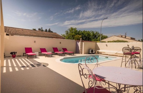 L'Isle-sur-la-Sorgue Villa | Villa avec Piscine Privee a L'Isle sur la Sorgue