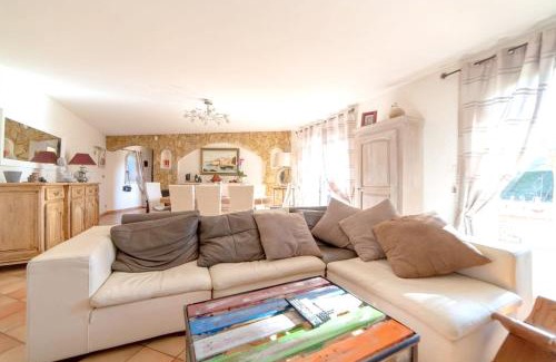 Carqueiranne Villa | Villa avec Piscine Privée à Carqueiranne