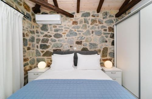 Golden Beach House | Villa Azure