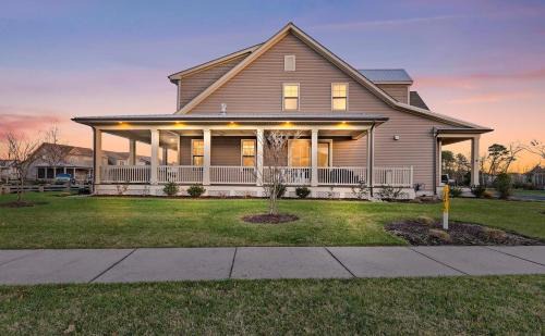 Ocean View House | Villa Bella, Luxury 5-Bedroom Retreat in Exclusive Resort Community, Minutes To Bethany Beach
