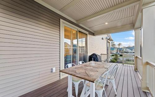 Ocean View House | Villa Bella, Luxury 5-Bedroom Retreat in Exclusive Resort Community, Minutes To Bethany Beach