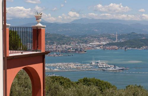 La Spezia Apartment | Villa Bellosguardo Apartments