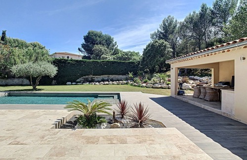 Chateaurenard Villa | Villa between Avignon, St Rémy and L'Isle-sur-la-Sorgue