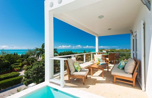 Ocean Point Villa | Villa Blanca, Amazing Ocean Views and steps to Taylor Bay Beach!