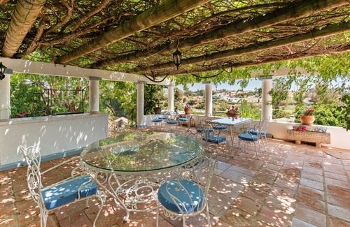 San Pedro de Alcantara Villa | Villa 'Bonita' with Mountain Views, Wi-Fi, and Air Conditioning