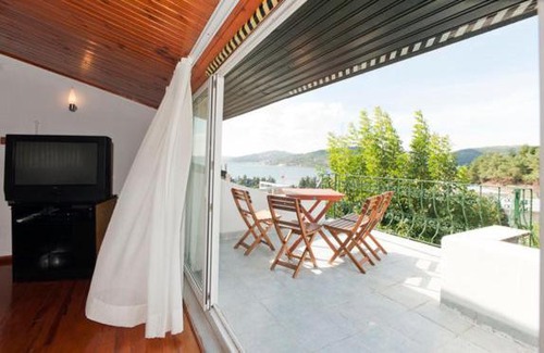 Anadolu Kavagı Mahallesi Villa | Villa Bosphorus Konak