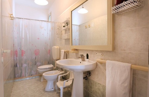 Lido Marini Villa | Villa 'Brezza 1' with Private Terrace and Air Conditioning