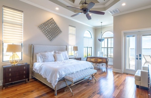 Yacht Club Villa | Villa Brielle is the epitome of waterfront luxury and relaxation. YOU DESERVE IT
