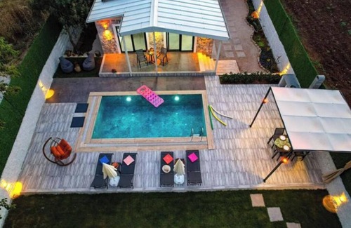 Fethiye Apartment | Villa Bunny-Private Pool & Large Garden in Kayaköy