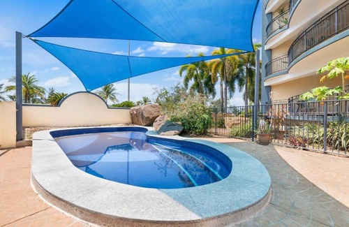 Tatura House | Villa by the Beach in Tatura
