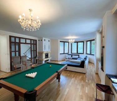 Zlutice Villa | Villa By the Creek