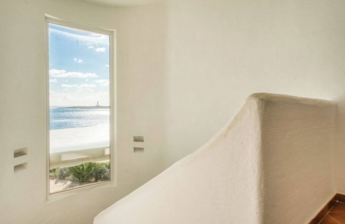 Marina de Son Ganxo Villa | Villa by the sea in Punta Prima, Menorca