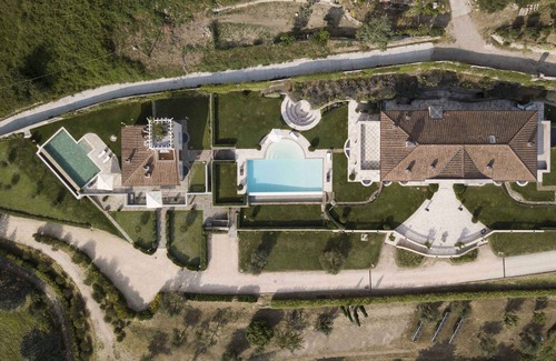 Londa Villa | Villa Caiano Main Villa - With private pool in Chianti Rufina area (Florence)