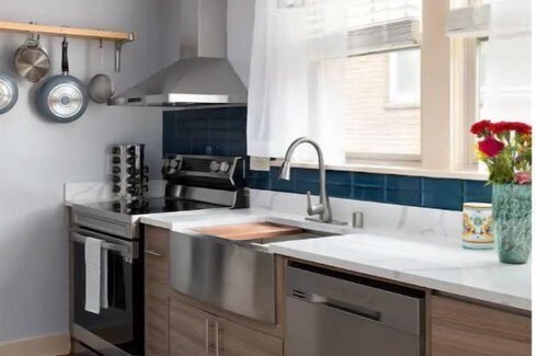 North Beacon Hill Villa | Villa Calabria