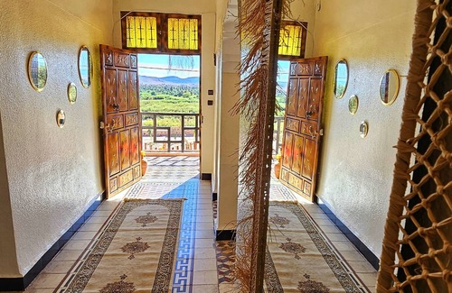 Ouarzazate Villa | Villa Calm, Panoramic View of the Lake and Mountains, Ouarzazate Center