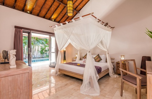 Petitenget Hotel | Villa Can Barca