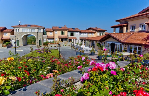 Castelletto d'Orba Hotel | Villa Carolina Resort