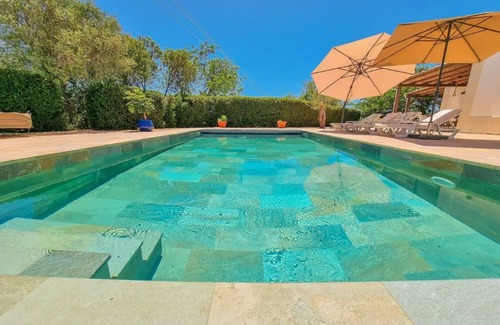 Gorjoes Villa | Villa "Casa Das Andorinhas" with mountain views, private heated pool & WLAN