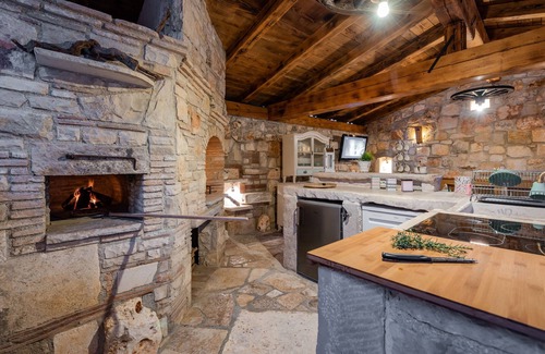 Marcana Villa | Villa Casa di Roccia for 8 people in Central Istria - pet friendly with heated pool & jacuzzi