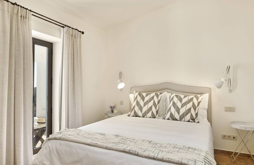 Moncarapacho e Fuseta Villa | Villa Casa do Carmo | Charming vacation home with private pool | Moncarapacho