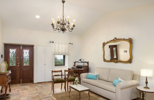 Moncarapacho e Fuseta Villa | Villa Casa do Carmo | Charming vacation home with private pool | Moncarapacho