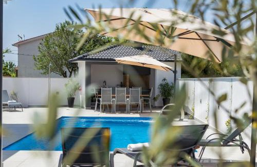Skatari Villa | Villa Casa L