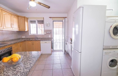 Torrox Villa | Villa "Casa La Paz" with Sea View, Pool & Wi-Fi