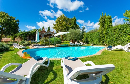Parrano Villa | Villa Casale Silvia: Large Private Pool, A/C, WiFi