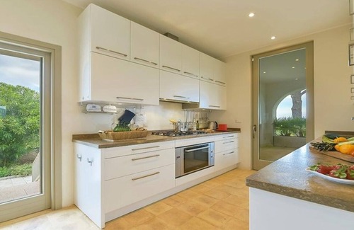 Castiglione della Pescaia Villa | Villa Castiglione beautiful modern villa with private pool, just 5 km from the sandy beaches of .