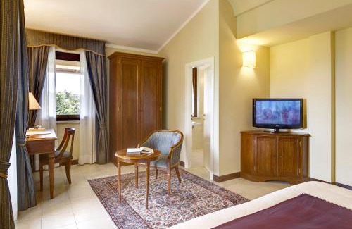 Trebbiantico Hotel | Villa Cattani Stuart XVII secolo