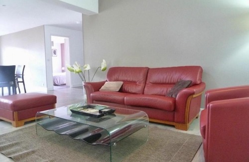 Chateauroux Villa | Villa Châteauroux, 3 pièces, 6 personnes - FR-1-591-20