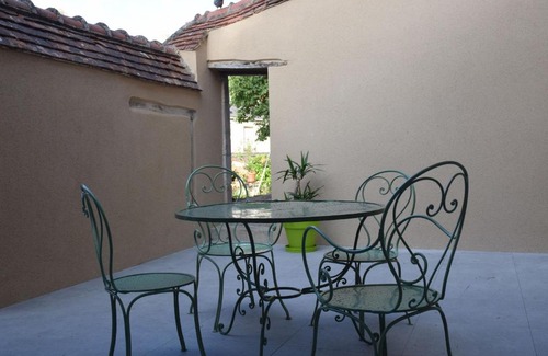 Chateauroux Villa | Villa Châteauroux, 4 pièces, 8 personnes - FR-1-591-171